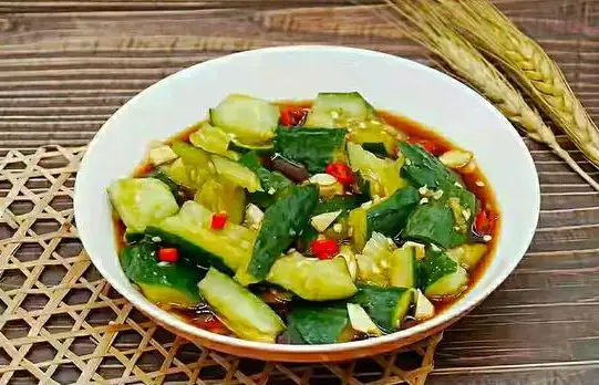 凉拌黄瓜怎么做又脆又好吃(凉拌黄瓜怎么做又脆又好吃图片) 凉拌黄瓜怎么做又脆又好吃(凉拌黄瓜怎么做又脆又好吃图片)