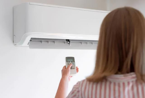 空调开一天一夜会不会烧掉(空调一直开一个星期会烧掉吗)