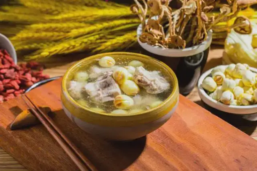 四神汤可以打成豆浆喝吗(喝完豆浆能喝四物汤吗)