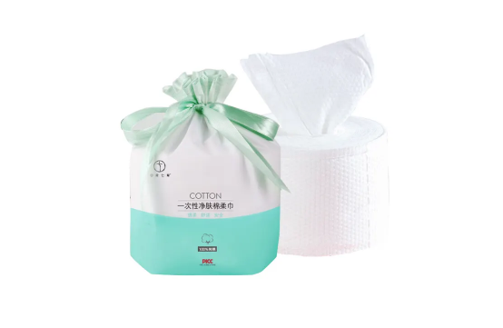 一次性洗脸巾可以擦下面吗(一次性洗脸巾用哪一面擦脸)