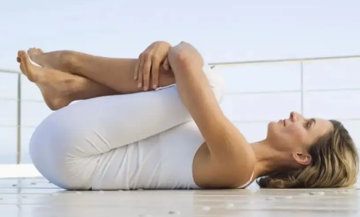 为什么明明不胖肚子却鼓(为什么不胖但是肚子很鼓)