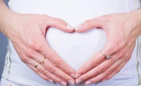 小腹突然变大像怀孕了一样肚子有鼓气(小肚子突然凸出来变得很鼓很大像怀孕一样)