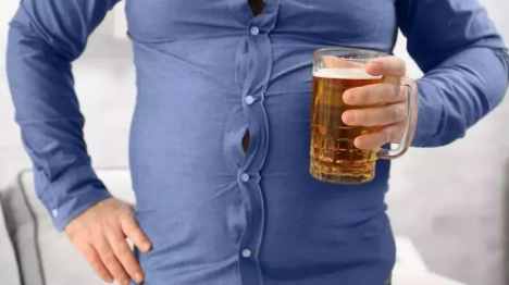 肚子很大像怀孕是病吗(肚子大就像怀孕一样是什么原因)