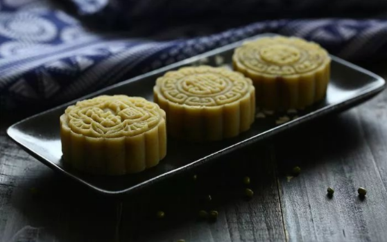 偶尔吃一块绿豆糕会胖吗(偶尔吃一次绿豆糕会胖吗)