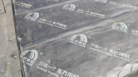 雨虹防水补漏180元一公斤能报警吗(雨虹防水200多少钱一桶) 雨虹防水补漏180元一公斤能报警吗(雨虹防水200多少钱一桶)