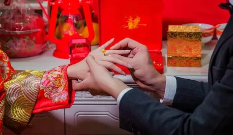 ​2022年农历九月十五办婚礼好吗