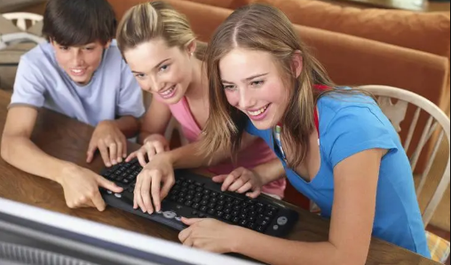 2022高考志愿是不是只能在电脑上填报(2021高考志愿可以在手机上填报吗) 2022高考志愿是不是只能在电脑上填报(2021高考志愿可以在手机上填报吗)