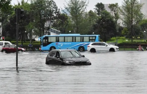 成都7月份雨水多吗(成都今年雨水多不?)