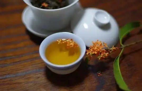 桂花从树上摘下来可以直接泡茶吗(桂花摘了能直接泡茶吗)