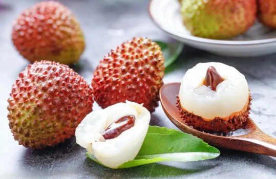 荔枝常温下一般能放几天(荔枝能在常温下放多长时间)