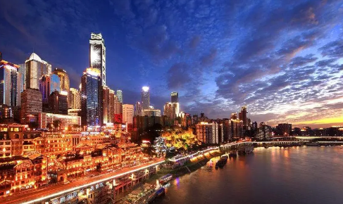 重庆7月份温度一般多少度(重庆7月下旬气温高吗?)