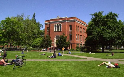 高考报志愿前要不要去学校实地考察一下(高考志愿填报一定要去学校吗)