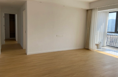 为什么顶楼容易招小偷(顶楼容易被偷吗)