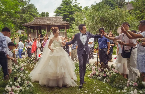 2022年7月几号举行婚礼好(2022年阴历七月结婚吉日)