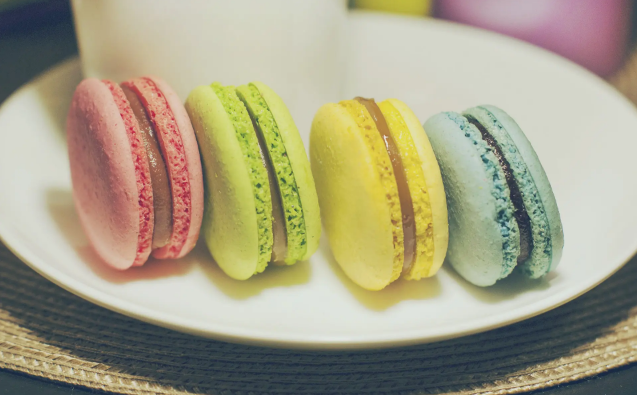 正宗马卡龙多少钱一个(正规马卡龙一个多少钱)