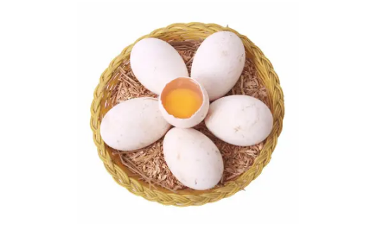 三种人不宜吃鹅蛋(三种人不宜吃鹅蛋鸡鸭鹅蛋哪个营养价值高) 三种人不宜吃鹅蛋(三种人不宜吃鹅蛋鸡鸭鹅蛋哪个营养价值高)