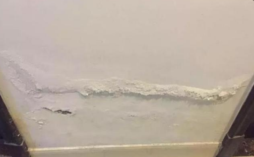 房屋潮湿要通风吗(房间潮湿要开窗通风吗) 房屋潮湿要通风吗(房间潮湿要开窗通风吗)