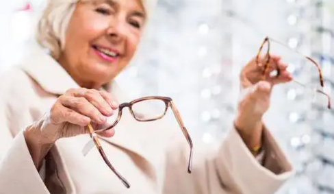 带状疱疹10天还传染吗(疱疹十天了还传染吗)