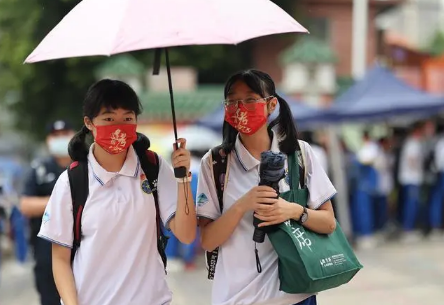 2022中考成绩是和录取学校一起出来吗(2022中考有什么变化)