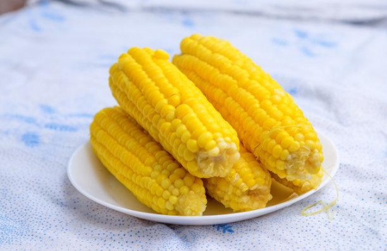 甜玉米可以直接生吃吗(甜玉米粒可以直接吃吗) 甜玉米可以直接生吃吗(甜玉米粒可以直接吃吗)