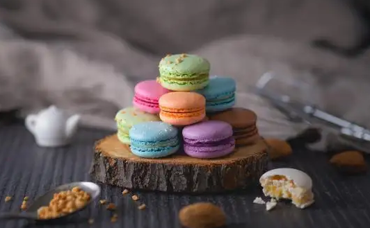 马卡龙放冰箱一个月可以吃吗(马卡龙可以存放几天)