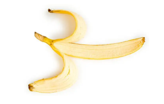 香蕉皮煮水功效与作用及禁忌(香蕉皮熬水喝的作用) 香蕉皮煮水功效与作用及禁忌(香蕉皮熬水喝的作用)