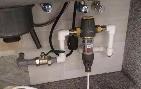 前置过滤器必须垂直安装吗(前置过滤器竖着安装能行吗)