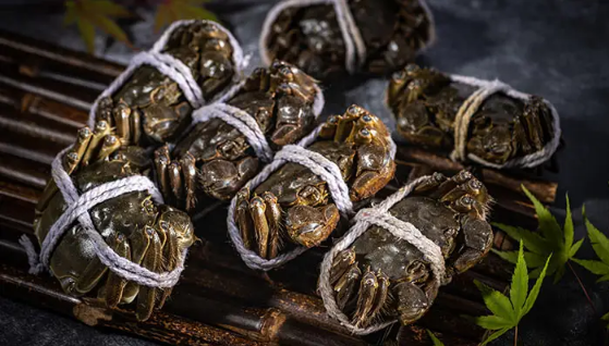 活螃蟹怎么保存过夜放水还是不放水(河蟹保存需要放水吗) 活螃蟹怎么保存过夜放水还是不放水(河蟹保存需要放水吗)