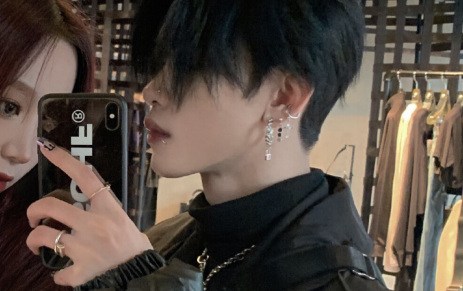 没离婚老公和小三同居犯法吗(还没离婚老公和小三同居算是非法吗)