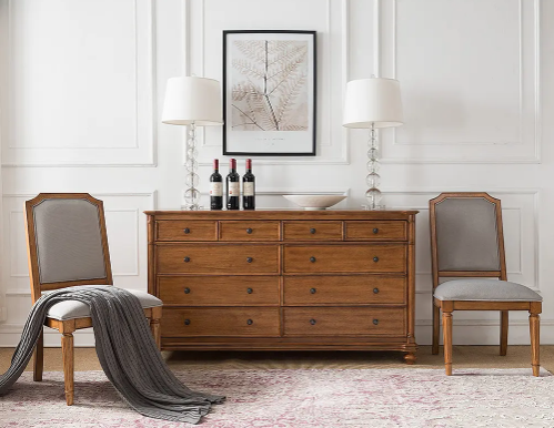 喷杀虫剂后家具要擦吗(家里能喷杀虫剂吗)