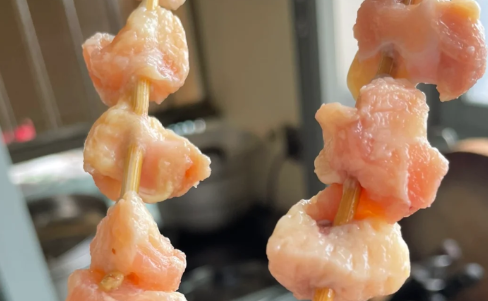 掌中宝是鸡屁股还是鸡爪(掌中宝是鸡的哪一个部位) 掌中宝是鸡屁股还是鸡爪(掌中宝是鸡的哪一个部位)