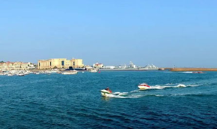 7月初青岛海水凉吗(七月初青岛温度能下海么)