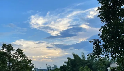 2022年国庆节热不热(国庆节还热不)