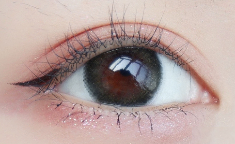 戴美瞳角膜受损还可以复原吗(眼角膜因为戴美瞳磨损了怎么办?)