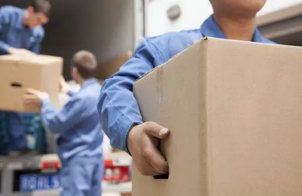 2022年底搬家好还是过完年搬家好(2020搬家好还是2021搬家好)