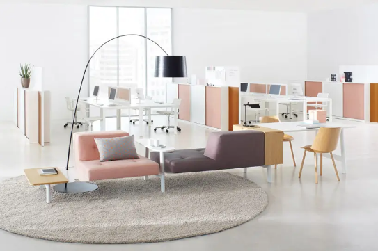 喷杀虫剂后家具要擦吗(家里能喷杀虫剂吗)