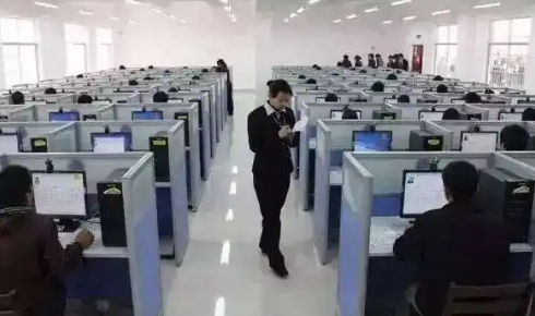 怎么查自己报的哪个驾校(怎么查自己报考哪个驾校的)