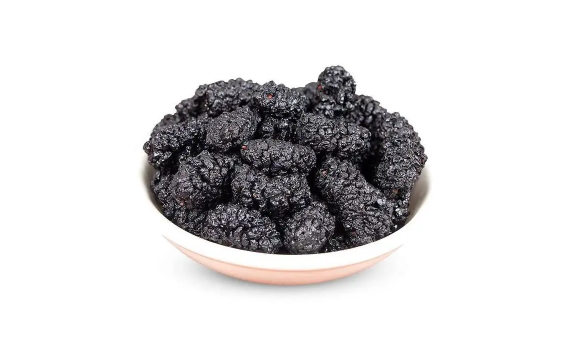 桑葚干可以直接嚼着吃吗(桑葚干能不能直接吃)