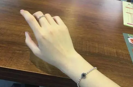 柔荑指女子的什么地方(柔荑指女子的什么地方用英语怎么说)