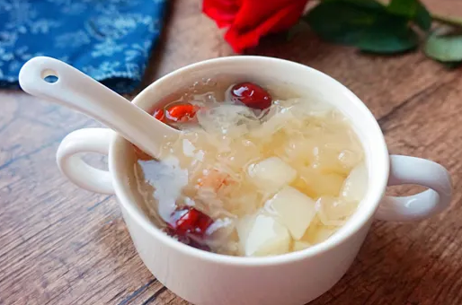 银耳汤怎么熬比较浓(银耳汤怎么熬出来浓稠) 银耳汤怎么熬比较浓(银耳汤怎么熬出来浓稠)