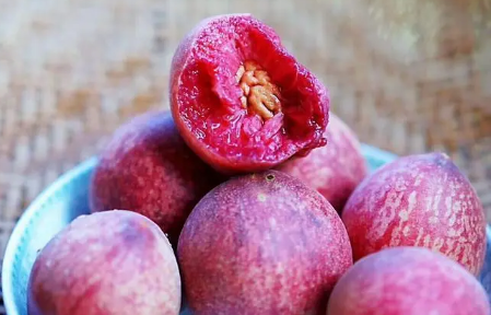 血桃一天吃几个最好(哪种血桃最好吃)