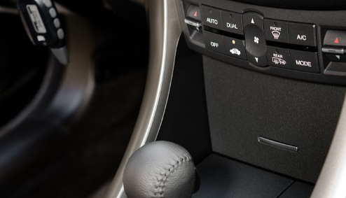 换挡拨片是干什么的(奥迪换挡拨片是干什么的)