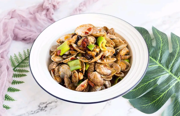 花甲吃到沙子要紧吗(花甲吃起来有沙子)