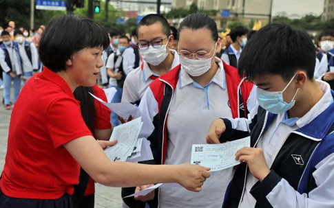 2022中考100多分能上职高吗(职高要多少分才能进2022)