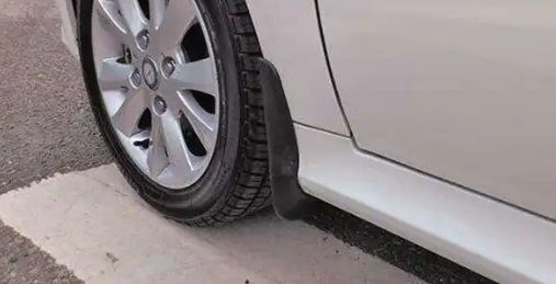 提新车打死都要这样要赠品(提新车送礼) 提新车打死都要这样要赠品(提新车送礼)