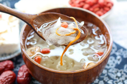 银耳汤怎么熬比较浓(银耳汤怎么熬出来浓稠) 银耳汤怎么熬比较浓(银耳汤怎么熬出来浓稠)