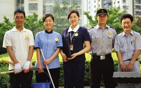 家里进贼可以不交物业费吗(家里被盗可以不交物业费吗)