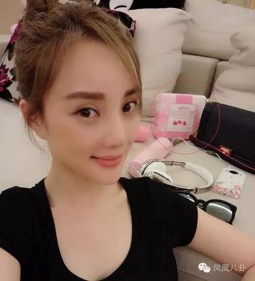 李小璐图片,郑爽还能复出吗?(李小璐淡出娱乐圈) 李小璐图片,郑爽还能复出吗?(李小璐淡出娱乐圈)