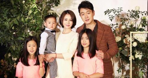 关悦整容,朱一龙结婚(朱一龙34岁结婚)