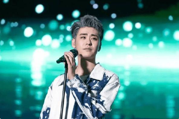 张云雷被停演的原因,杨九郎打李欧(张云雷禁演杨九郎不受影响) 张云雷被停演的原因,杨九郎打李欧(张云雷禁演杨九郎不受影响)